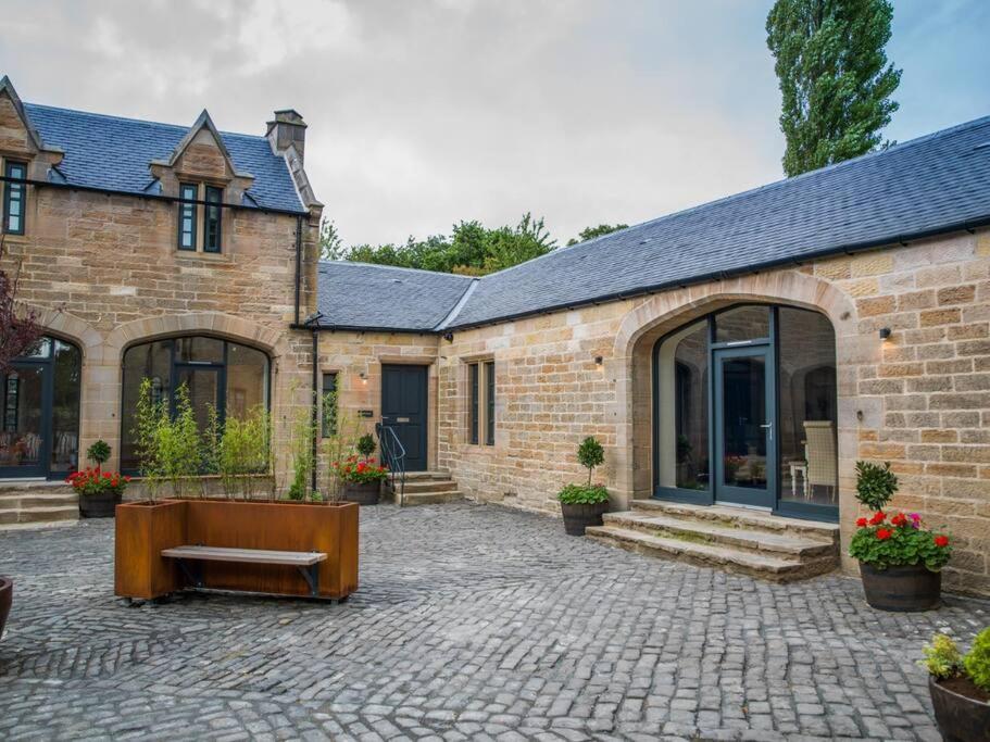 Stunning Edinburgh 1820S Stables Converted Studio Eksteriør billede